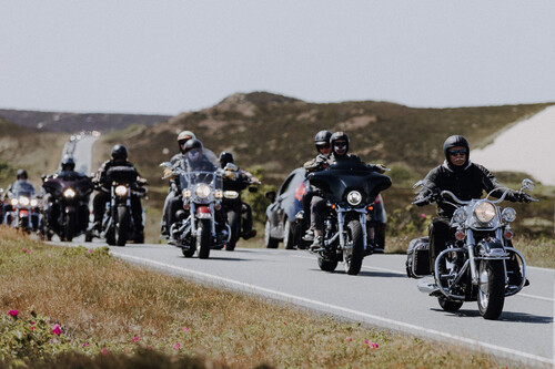 Harley-Davidson-Fahrer treffen sich zur Summertime-Party auf Sylt.